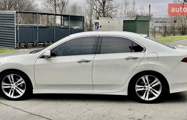 Білий Хонда Аккорд, об'ємом двигуна 2.4 л та пробігом 146 тис. км за 12500 $, фото 2 на Automoto.ua