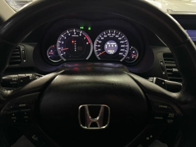 Белый Хонда Аккорд, объемом двигателя 2 л и пробегом 189 тыс. км за 9900 $, фото 17 на Automoto.ua