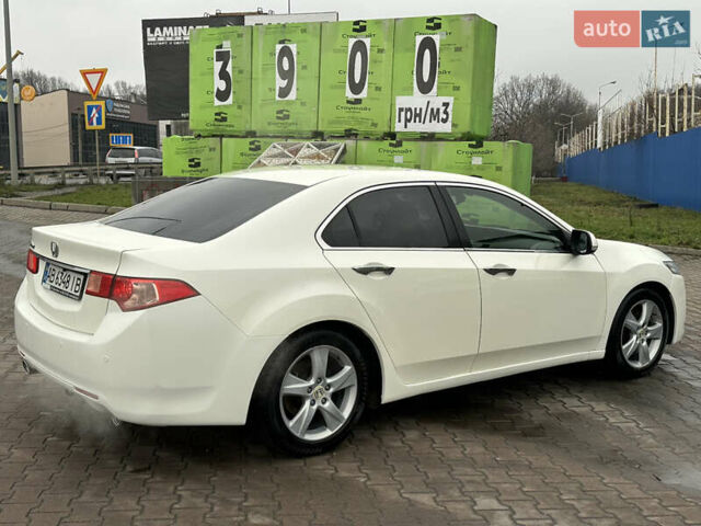 Белый Хонда Аккорд, объемом двигателя 2.4 л и пробегом 227 тыс. км за 9999 $, фото 9 на Automoto.ua