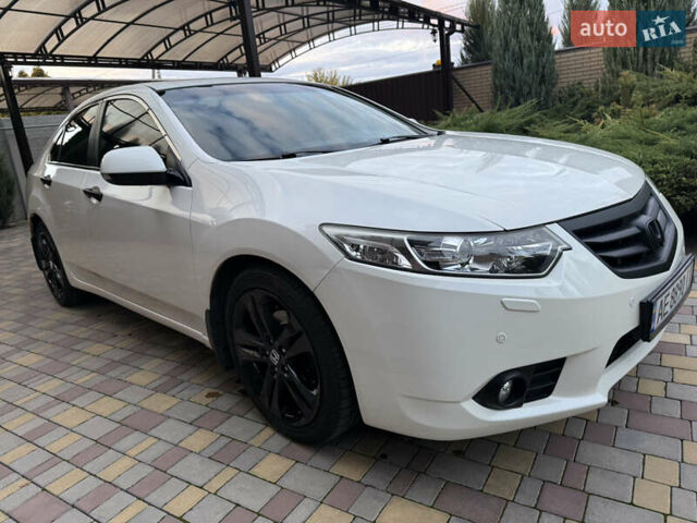 Белый Хонда Аккорд, объемом двигателя 2 л и пробегом 123 тыс. км за 11999 $, фото 34 на Automoto.ua