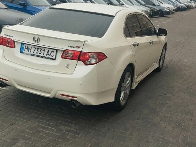 Белый Хонда Аккорд, объемом двигателя 2.4 л и пробегом 210 тыс. км за 9500 $, фото 14 на Automoto.ua