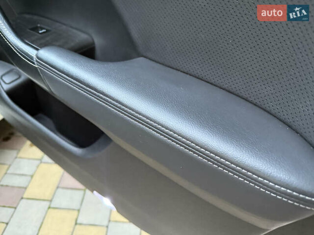 Белый Хонда Аккорд, объемом двигателя 2 л и пробегом 123 тыс. км за 11999 $, фото 18 на Automoto.ua