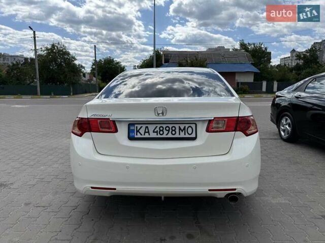 Білий Хонда Аккорд, об'ємом двигуна 2 л та пробігом 178 тис. км за 12500 $, фото 2 на Automoto.ua
