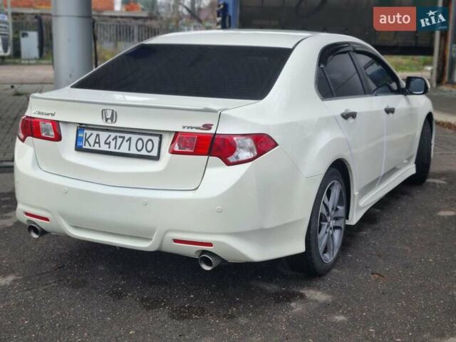 Білий Хонда Аккорд, об'ємом двигуна 2.4 л та пробігом 164 тис. км за 10950 $, фото 9 на Automoto.ua