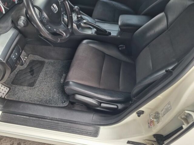 Белый Хонда Аккорд, объемом двигателя 2.4 л и пробегом 164 тыс. км за 249 $, фото 8 на Automoto.ua