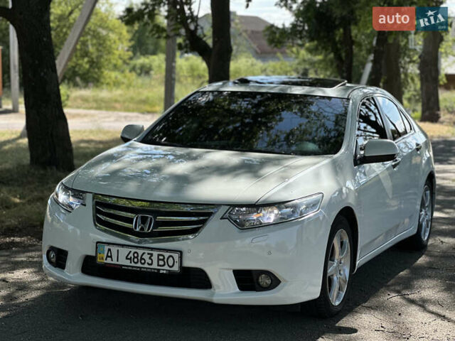 Білий Хонда Аккорд, об'ємом двигуна 2.35 л та пробігом 166 тис. км за 11799 $, фото 28 на Automoto.ua