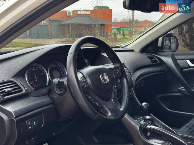 Білий Хонда Аккорд, об'ємом двигуна 2.4 л та пробігом 169 тис. км за 11350 $, фото 27 на Automoto.ua