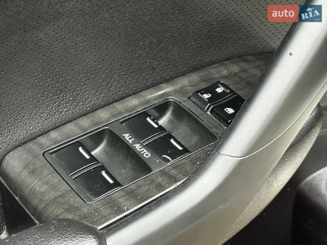 Білий Хонда Аккорд, об'ємом двигуна 2.4 л та пробігом 169 тис. км за 11350 $, фото 25 на Automoto.ua