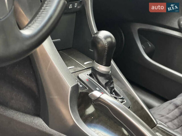 Білий Хонда Аккорд, об'ємом двигуна 2.4 л та пробігом 169 тис. км за 11350 $, фото 34 на Automoto.ua