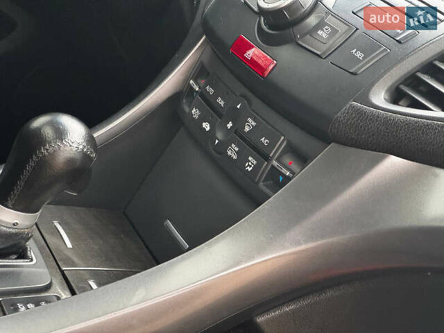 Білий Хонда Аккорд, об'ємом двигуна 2.4 л та пробігом 169 тис. км за 11350 $, фото 55 на Automoto.ua