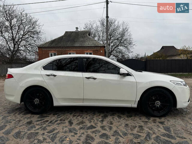 Білий Хонда Аккорд, об'ємом двигуна 2.4 л та пробігом 169 тис. км за 11350 $, фото 13 на Automoto.ua