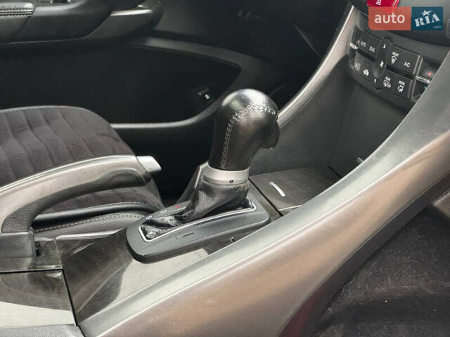 Білий Хонда Аккорд, об'ємом двигуна 2.4 л та пробігом 169 тис. км за 11350 $, фото 52 на Automoto.ua