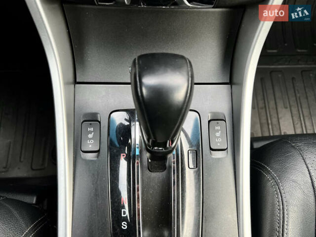 Белый Хонда Аккорд, объемом двигателя 2.4 л и пробегом 185 тыс. км за 12900 $, фото 38 на Automoto.ua