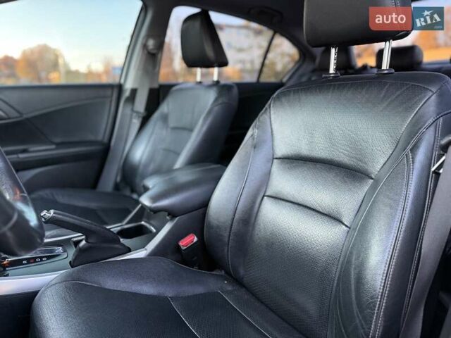 Білий Хонда Аккорд, об'ємом двигуна 2.35 л та пробігом 135 тис. км за 15300 $, фото 23 на Automoto.ua