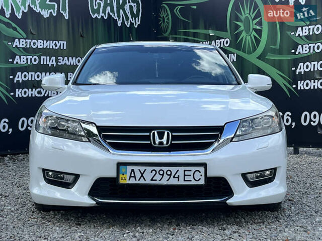 Белый Хонда Аккорд, объемом двигателя 2.4 л и пробегом 191 тыс. км за 13900 $, фото 3 на Automoto.ua