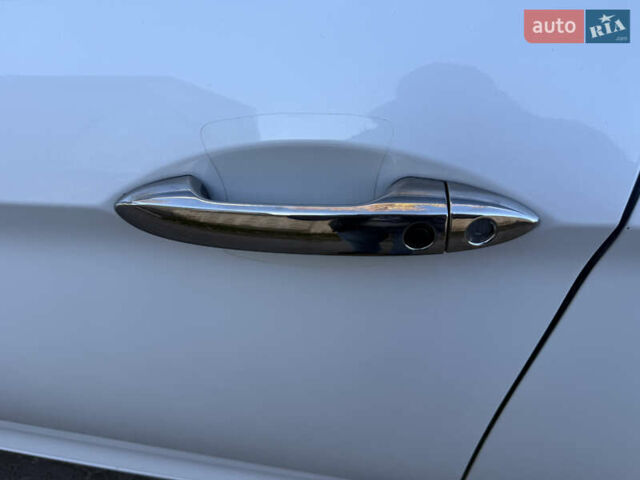 Білий Хонда Аккорд, об'ємом двигуна 2.4 л та пробігом 172 тис. км за 12999 $, фото 16 на Automoto.ua