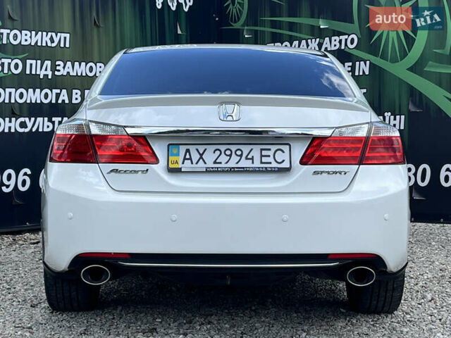 Белый Хонда Аккорд, объемом двигателя 2.4 л и пробегом 191 тыс. км за 13900 $, фото 6 на Automoto.ua