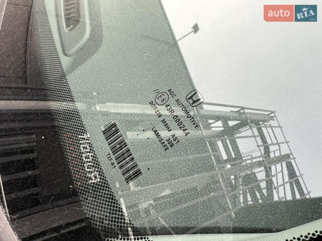 Белый Хонда Аккорд, объемом двигателя 2.4 л и пробегом 185 тыс. км за 12900 $, фото 20 на Automoto.ua