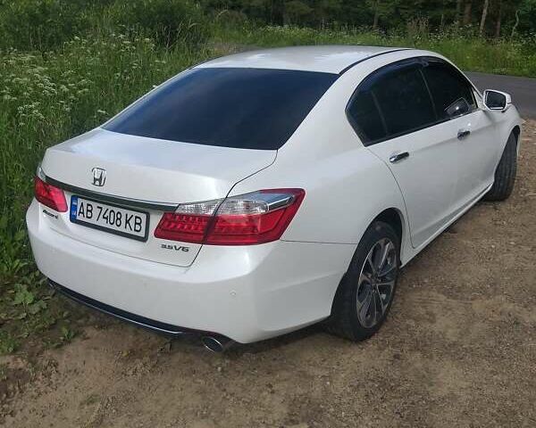 Белый Хонда Аккорд, объемом двигателя 3.5 л и пробегом 147 тыс. км за 16950 $, фото 16 на Automoto.ua