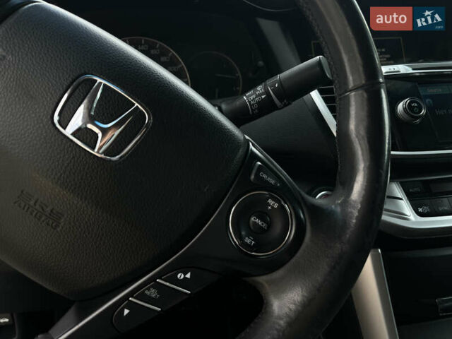 Белый Хонда Аккорд, объемом двигателя 2.4 л и пробегом 191 тыс. км за 13900 $, фото 23 на Automoto.ua