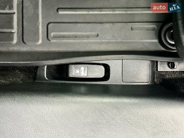 Белый Хонда Аккорд, объемом двигателя 2.4 л и пробегом 185 тыс. км за 12900 $, фото 27 на Automoto.ua