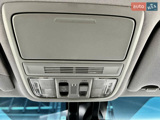 Белый Хонда Аккорд, объемом двигателя 2.4 л и пробегом 185 тыс. км за 12900 $, фото 44 на Automoto.ua