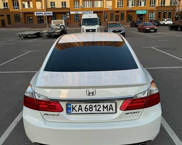 Білий Хонда Аккорд, об'ємом двигуна 2.36 л та пробігом 164 тис. км за 13500 $, фото 2 на Automoto.ua
