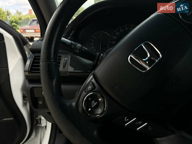 Белый Хонда Аккорд, объемом двигателя 2.4 л и пробегом 191 тыс. км за 13900 $, фото 22 на Automoto.ua