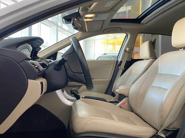 Білий Хонда Аккорд, об'ємом двигуна 2.4 л та пробігом 98 тис. км за 14500 $, фото 11 на Automoto.ua