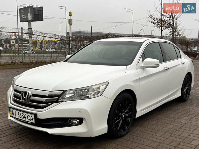 Білий Хонда Аккорд, об'ємом двигуна 2.4 л та пробігом 175 тис. км за 14700 $, фото 1 на Automoto.ua