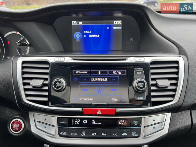 Білий Хонда Аккорд, об'ємом двигуна 2.4 л та пробігом 175 тис. км за 14700 $, фото 16 на Automoto.ua