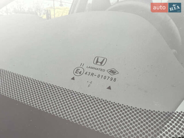 Білий Хонда Аккорд, об'ємом двигуна 2.4 л та пробігом 175 тис. км за 14700 $, фото 25 на Automoto.ua