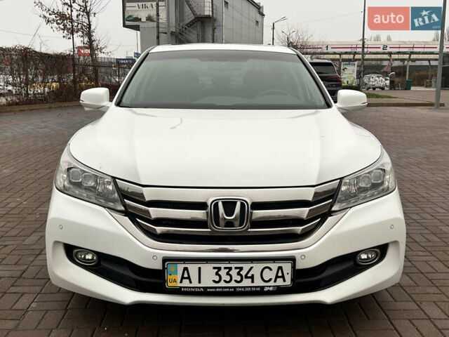 Білий Хонда Аккорд, об'ємом двигуна 2.4 л та пробігом 175 тис. км за 14700 $, фото 8 на Automoto.ua