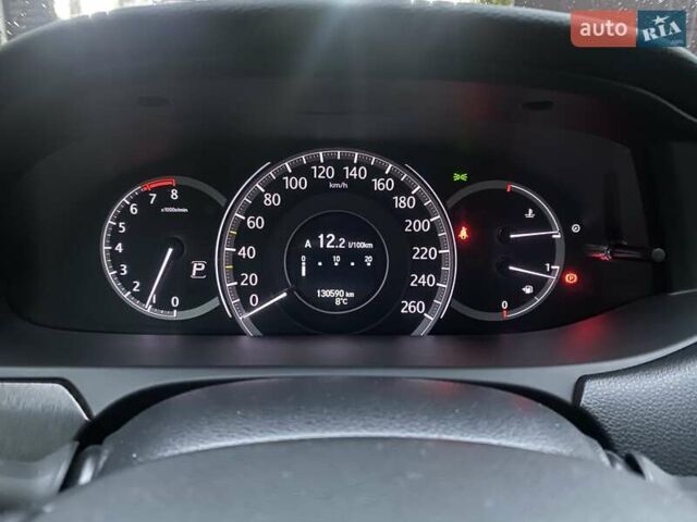 Белый Хонда Аккорд, объемом двигателя 2.36 л и пробегом 130 тыс. км за 15900 $, фото 13 на Automoto.ua