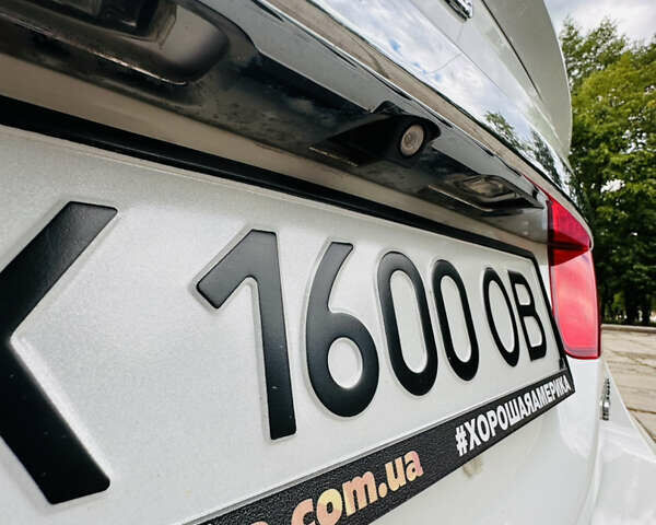 Белый Хонда Аккорд, объемом двигателя 2.4 л и пробегом 163 тыс. км за 10999 $, фото 27 на Automoto.ua