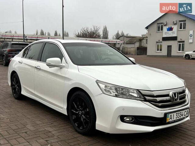 Білий Хонда Аккорд, об'ємом двигуна 2.4 л та пробігом 175 тис. км за 14700 $, фото 7 на Automoto.ua