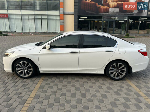 Білий Хонда Аккорд, об'ємом двигуна 2.4 л та пробігом 146 тис. км за 12750 $, фото 3 на Automoto.ua