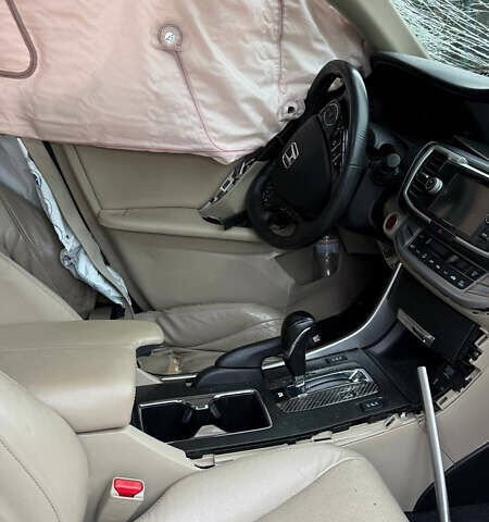 Білий Хонда Аккорд, об'ємом двигуна 2 л та пробігом 210 тис. км за 6900 $, фото 7 на Automoto.ua