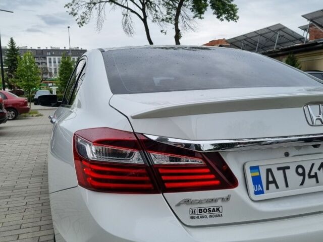 Хонда Аккорд 2015 в Ужгороде на Automoto.ua Белый Хонда Аккорд, объемом двигателя 2.4 л и пробегом 156 тыс. км за 13500 $, фото 4 на Automoto.ua