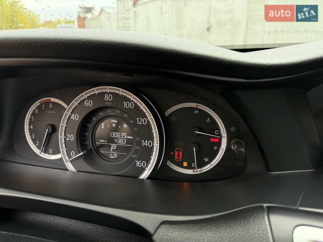 Білий Хонда Аккорд, об'ємом двигуна 2.36 л та пробігом 200 тис. км за 11300 $, фото 13 на Automoto.ua