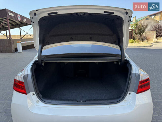 Білий Хонда Аккорд, об'ємом двигуна 2.4 л та пробігом 136 тис. км за 15600 $, фото 51 на Automoto.ua