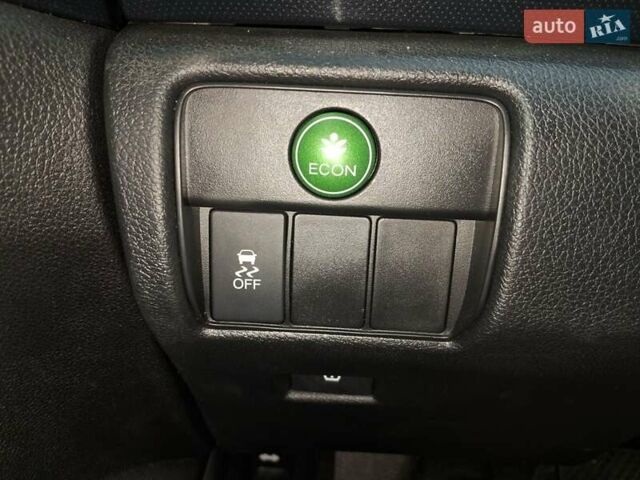 Білий Хонда Аккорд, об'ємом двигуна 2.4 л та пробігом 126 тис. км за 12500 $, фото 30 на Automoto.ua