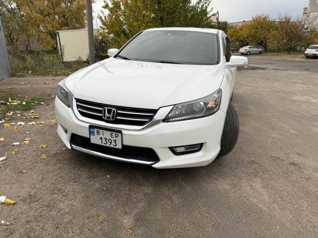 Білий Хонда Аккорд, об'ємом двигуна 2.4 л та пробігом 200 тис. км за 11300 $, фото 2 на Automoto.ua