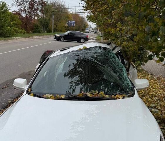 Белый Хонда Аккорд, объемом двигателя 2 л и пробегом 210 тыс. км за 6900 $, фото 1 на Automoto.ua