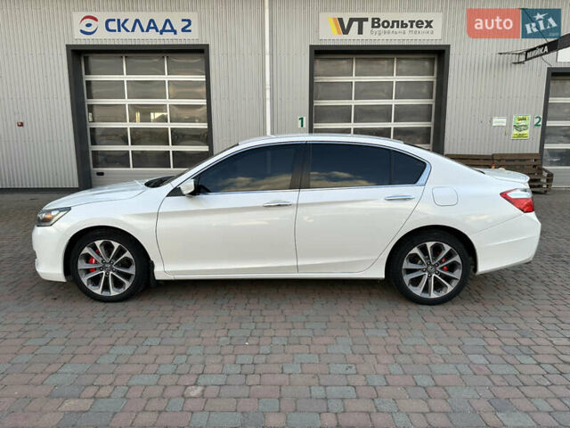 Білий Хонда Аккорд, об'ємом двигуна 2.4 л та пробігом 163 тис. км за 12850 $, фото 2 на Automoto.ua
