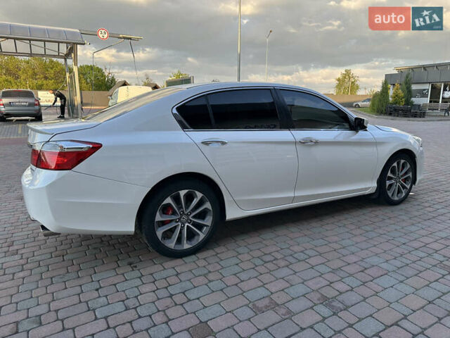 Білий Хонда Аккорд, об'ємом двигуна 2.4 л та пробігом 163 тис. км за 12850 $, фото 9 на Automoto.ua