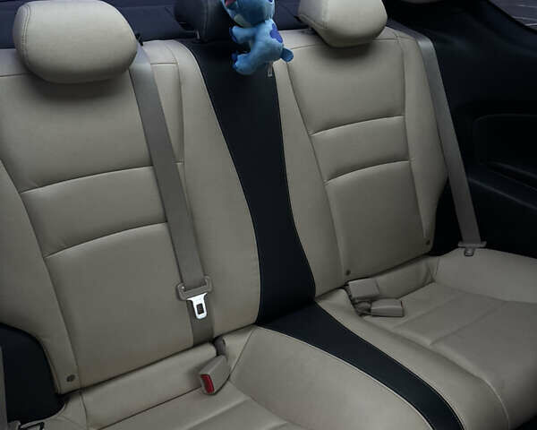 Белый Хонда Аккорд, объемом двигателя 2.36 л и пробегом 180 тыс. км за 13000 $, фото 63 на Automoto.ua