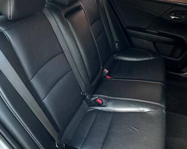 Белый Хонда Аккорд, объемом двигателя 2.36 л и пробегом 10 тыс. км за 15800 $, фото 15 на Automoto.ua