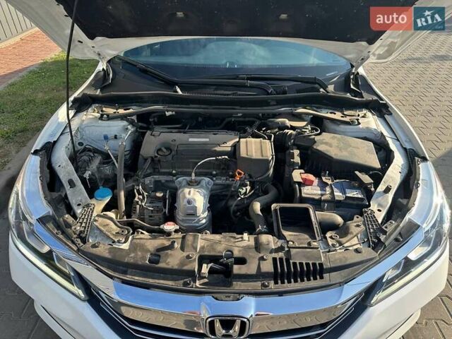Білий Хонда Аккорд, об'ємом двигуна 2.36 л та пробігом 133 тис. км за 16700 $, фото 8 на Automoto.ua