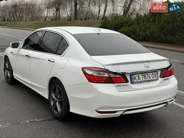 Белый Хонда Аккорд, объемом двигателя 2 л и пробегом 259 тыс. км за 14300 $, фото 7 на Automoto.ua